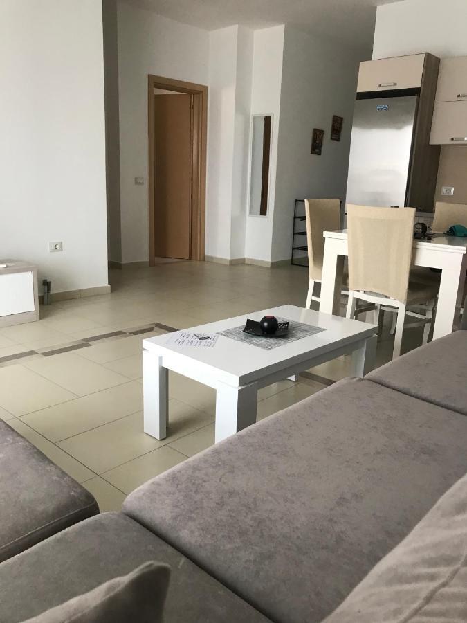 Jasmine Apartments Sarandë Eksteriør bilde